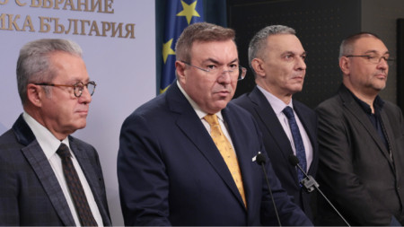 Костадин Ангелов