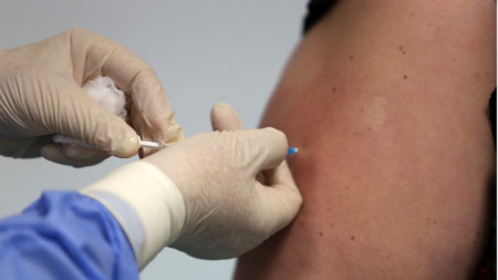 От днес стартира ваксинацията срещу Covid 19 на хората които са