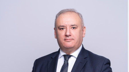 Атанас Костадинов 