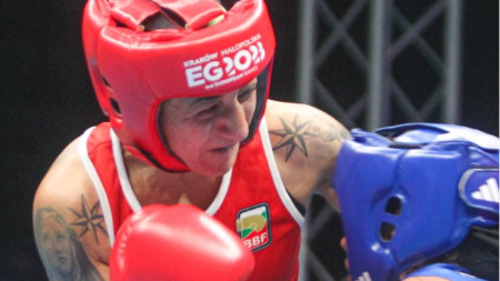 Златислава Чуканова ще боксира срещу филипинка довечера.