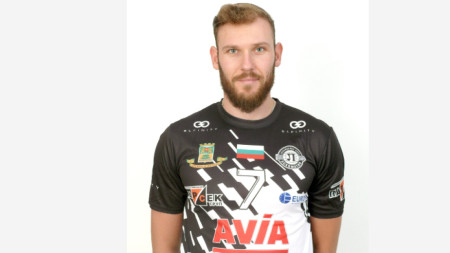 Димитър Дулчев ще работи отново с Виктор Карагьозов.