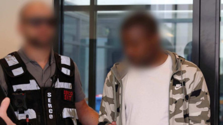 Нигериецът бил задържан в центъра за задържане на имигранти „Вилаууд“ в Сидни.