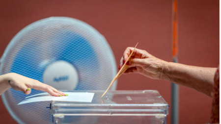 В избирателна секция в Толедо, Испания, 23 юли 2023 г. 