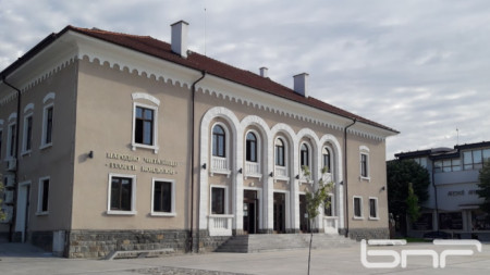 Заседанията на местния парламент се провеждат в сградата на читалището в Царево