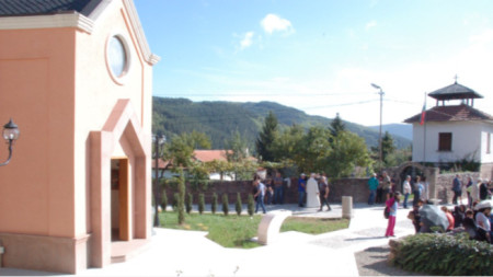 католически параклис в Чипровци