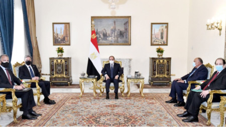 Съединените щати и Египет ще си сътрудничат за заздравяване на