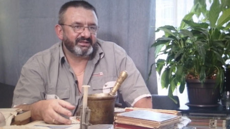 Марин Лесев