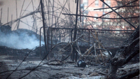 Изгорял велосипед след пожара на хълма Монте Марио в Рим