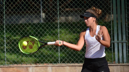Гергана Топалова се класира за четвъртфиналите на турнира по тенис