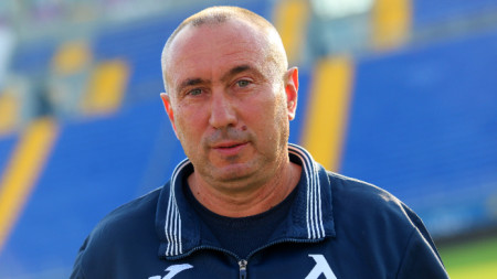 Станимир Стоилов ще отговаря изцяло за селекцията в клуба.