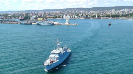 Оперативната група за противоминни действия в Черно море