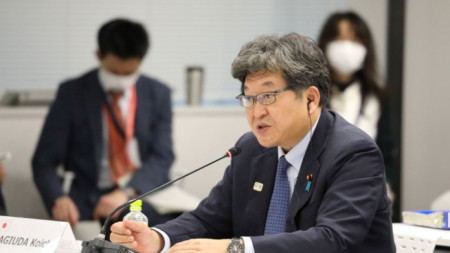 Коичи Хагиуда, японски икономически министър