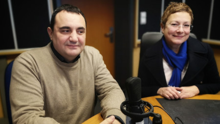Журналистите Веселин Стойнев и Емилия Милчева