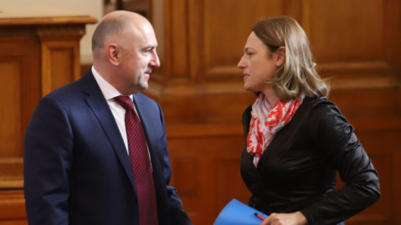 Ива Митева и Любомир Каримански в Народното събрание, 11 май 2022 г.