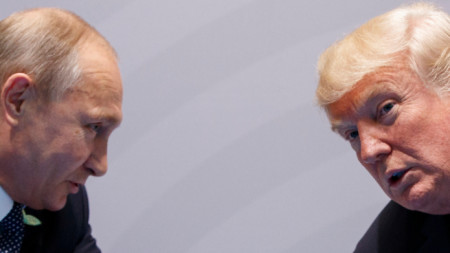 Путин и Тръмп по време на среща в Хамбург, юли 2017 г.