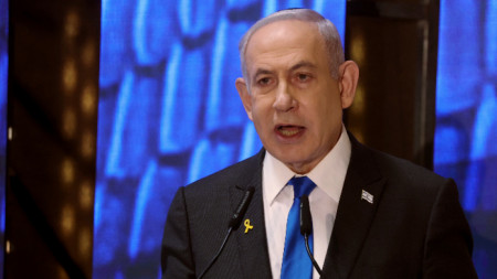 Премиерът Бенямин Нетаняху говори на церемония, отбелязваща Деня на паметта за загиналите войници на Израел и жертвите на атаки във военното гробище на планината Херцел, Йерусалим, 13 май 2024 г.