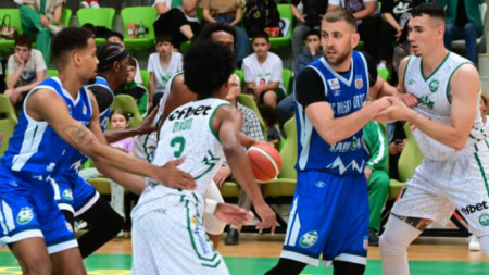 Отборите на Балкан и Рилски спортист продължават битката във финала на мъжкото баскетболно първенство