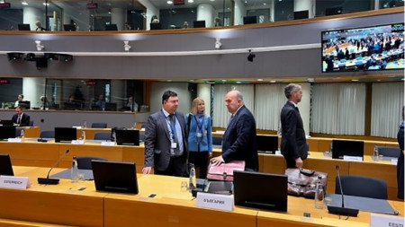 Ministrul Bulgar de Externe Nikolai Milkov la reuniunea Consiliului de politică externă al UE de la Bruxelles