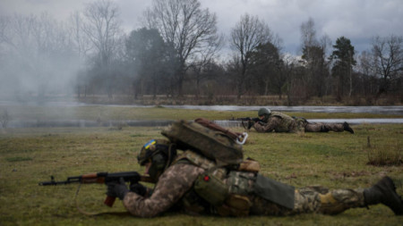 Учение на украински военни край границата с Беларус в района на Житомир, 5 януари 2023 г.