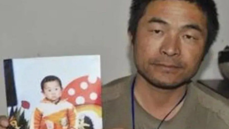 Китаец откри отвлечения си син след продължило 24 години издирване