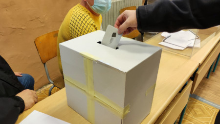 Парламентарни избори, 04.04.2021 г., гр. Варна, ОУ 