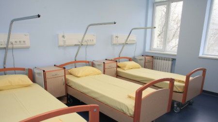 Общинските болници в София са готови да разкрият нови легла
