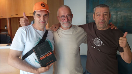 С Лоренцо Дабове и организатора на фестивала, Винченцо Матерацо (вляво)