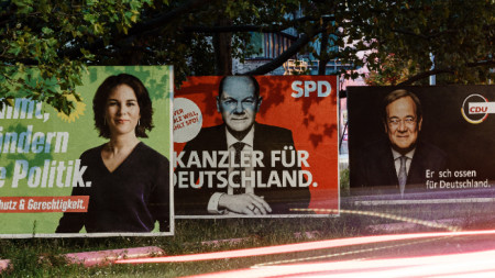Плакати, представящи кандидатите на изборите в Германия.