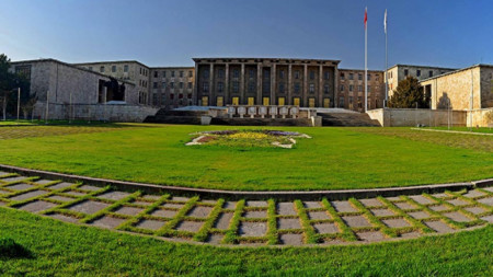 Здание турецкого парламента - Меджлиса