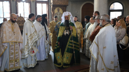 Патриаршеска света литургия в храм „Рождество на св. Йоан Кръстител“, предстоявана от Негово Светейшество Софийския митрополит и Български патриарх Даниил.