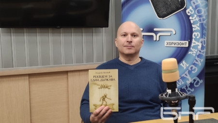 Андрей Велков