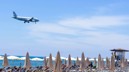 Кипър очаква 50 процента повече туристи от миналата година
