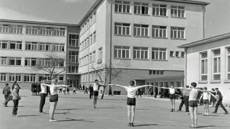 Снимката на 119-о училище е направена през 60-те години на миналия век