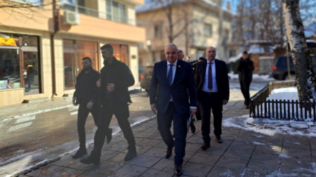 Министърът на вътрешните работи Иван Демерджиев по време на посещението си във Враца