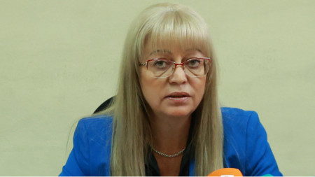 Наталия Николова