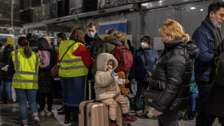 Бежанци от Украйна пристигат в Полша