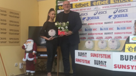 Гимнастичката Радина Томова е номер 1 на ОСК Локомотив Сф за 2022 г.
