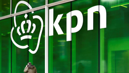 Сривът в телефонните връзки в понеделник започна от мрежата на националния телеком Ка Пе Ен (KPN),