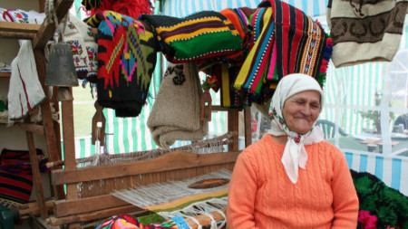 Занаятите са сред основните атракции на пролетния панаир в Търговище.