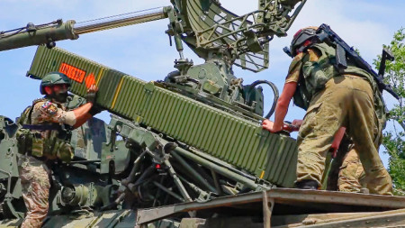 Руската мобилна система за противовъздушна отбрана Оса от групировката войски 
