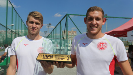 Тодор Михалев (вдясно) даде най-добър резултат.

