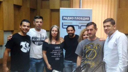 Рони Ромеро и д-р Милен Врабевски в студиото на Радио Пловдив
