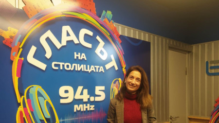 Певицата Даниела Белчева гостува в Радиокафе
