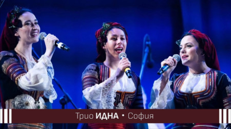 Симона Станоева, Виктория Ризов и Марина Маринова