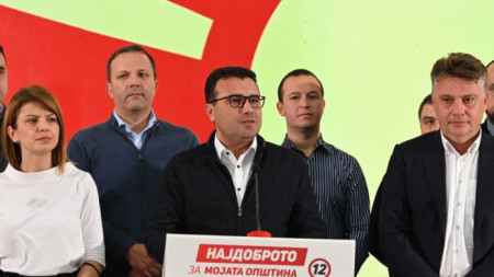 Премиерът на Република Северна Македония Зоран Заев обяви че подава