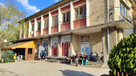 Хората от свищовското село Червена са притеснени от увеличаващата се