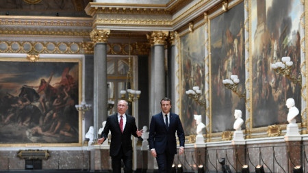 Макрон и Путин във Версай