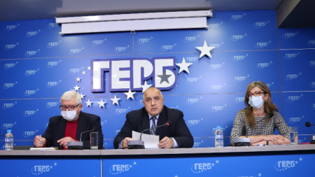 Кирил Ананиев, Бойко Борисов и Екатерина Захариева дадоха пресконференция в централата на партия ГЕРБ. 