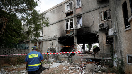 Ударена от ракета сграда в град Ашкелон