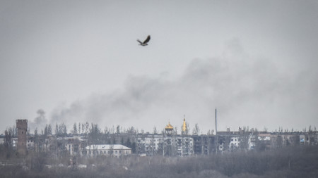 Изглед към Часов Яр, Донецка област, архив, април 2023 г.